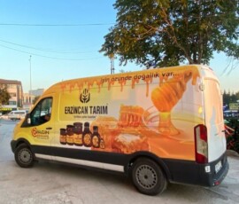 Ankara’da profesyonel araç giydirme ve araç kaplama hizmetleri sunuyoruz. Folyo kaplama, sticker kaplama, renk değişimi ve full araç kaplama ile aracınızı şık ve dikkat çekici hale getiriyoruz. Ankara araç giydirme, araç kaplama Ankara, folyo kaplama Ankara, araç sticker kaplama Ankara, kurumsal araç giydirme Ankara, kişiye özel araç kaplama Ankara, renk değişimi folyo Ankara, full araç kaplama Ankara, Ankara araç kaplama fiyatları, araç reklam giydirme Ankara, profesyonel araç kaplama Ankara, kaliteli araç kaplama Ankara, güvenilir araç giydirme Ankara, Çankaya araç kaplama, Keçiören araç kaplama, Mamak araç kaplama, Yenimahalle araç kaplama, Etimesgut araç kaplama, Sincan araç kaplama, Batıkent araç kaplama, Eryaman araç kaplama, Emek araç kaplama, Ankara araç kaplama firmaları, Ankara araç giydirme firmaları, Ankara araç kaplama hizmetleri